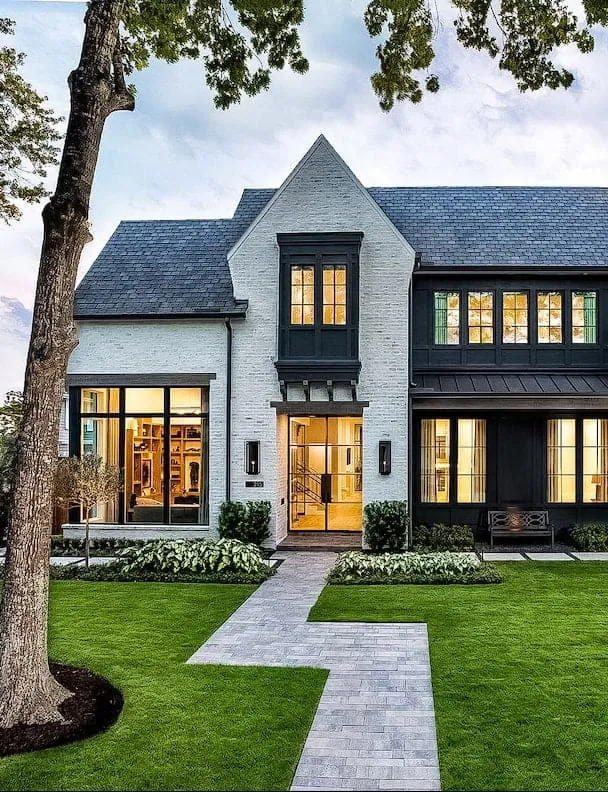 Doyle & Associates Realty
